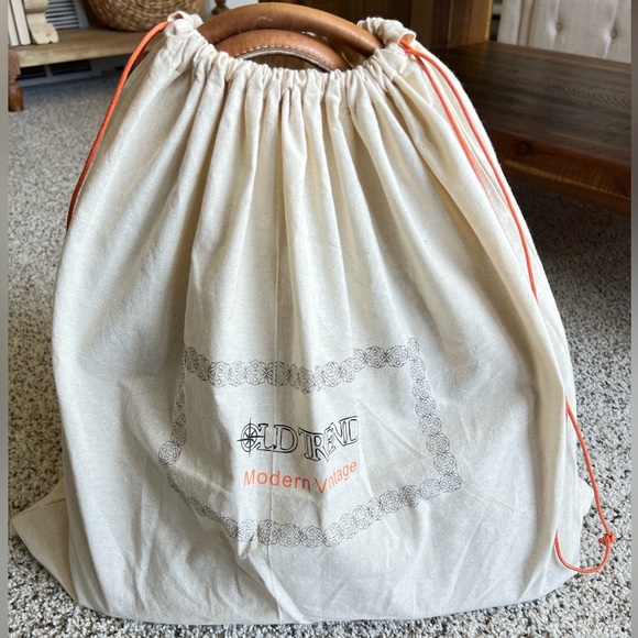 COPY - Old Trend Chestnut leather handbag with dust bag - Picture 6 of 6